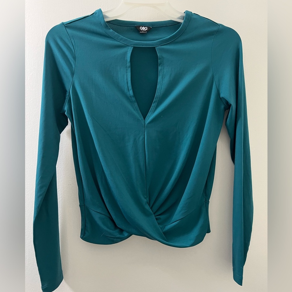 G by Guess woman top